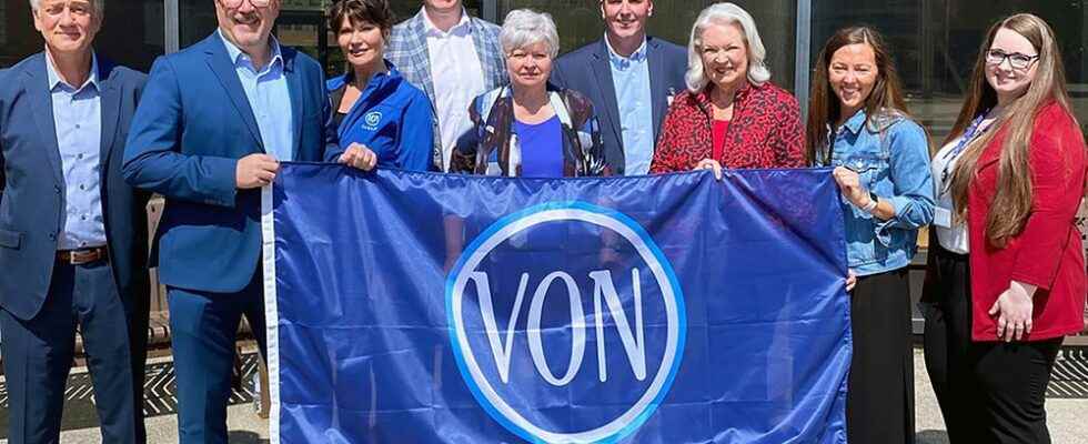 VON raises flag in Chatham Kent to mark 125 years