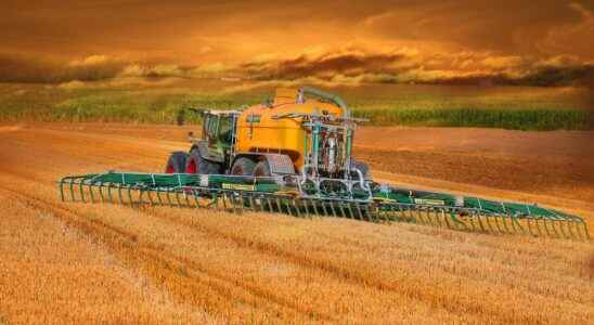 War in Ukraine agricultural equipment stolen by the Russians deactivated