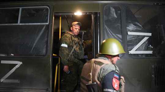 War in Ukraine fighters evacuate Azovstal end of resistance in