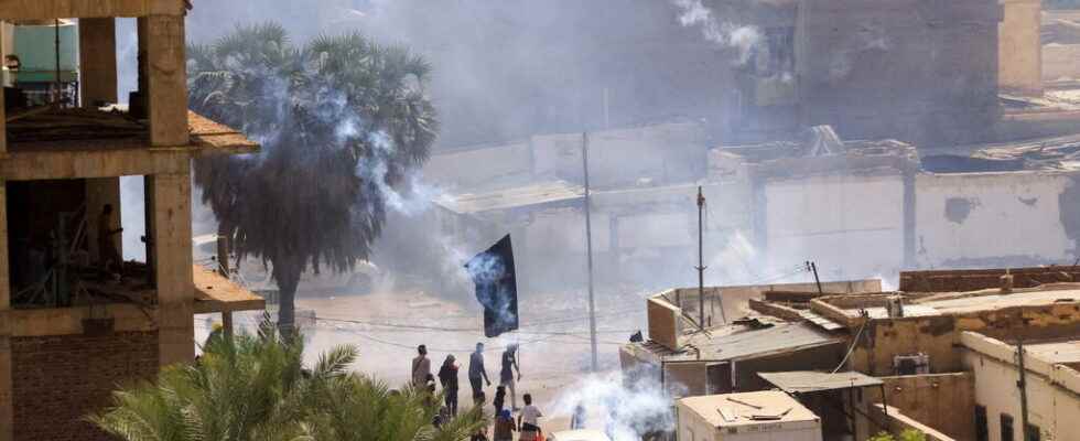 two dead in new protests against military rule