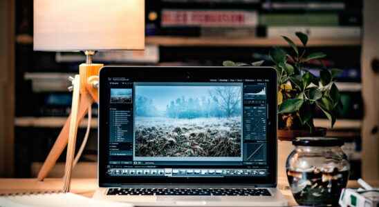 Adobe is preparing a free web version of Photoshop the