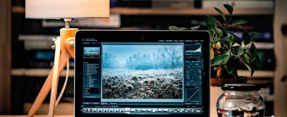 Adobe is preparing a free web version of Photoshop the