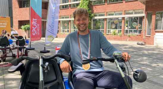 Bicycle mayor gets his way first duo bike for rent