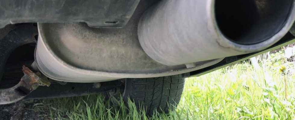 City asks province to silence loud exhausts