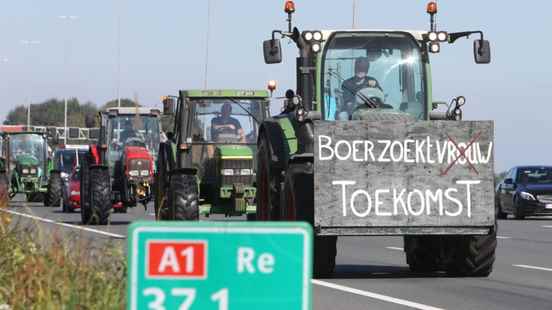Farmers protest with tractors crowds in the Utrecht region are