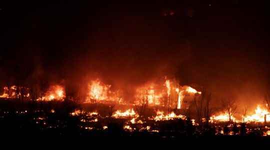 Floods devastating fires The United States hit by several climatic