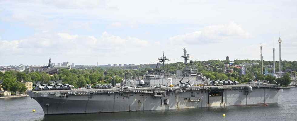 Forty NATO ships anchor in Stockholm before exercises