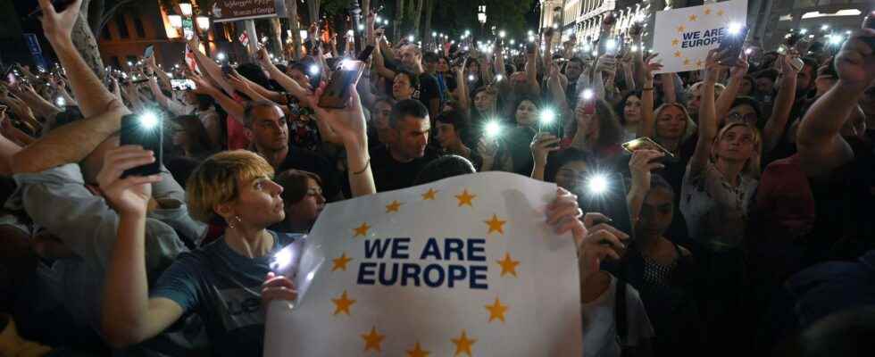 Georgians march for EU membership