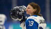 Hockey legend Riikka Sallinen received information about a significant tribute
