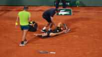 Incredible semi final battle in the French Open ended dramatically in