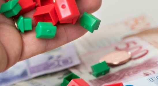 More households believe in falling house prices