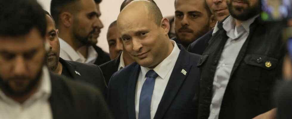Naftali Bennett announces that he will not be a candidate