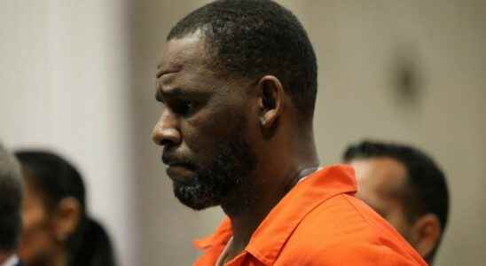 R Kelly is sentenced to 30 years in prison