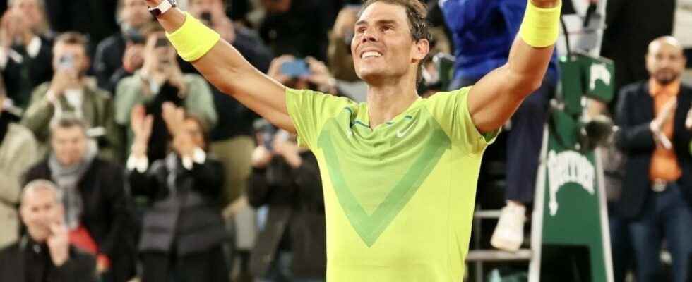 Rafael Nadal beats Novak Djokovic in 4 sets to advance