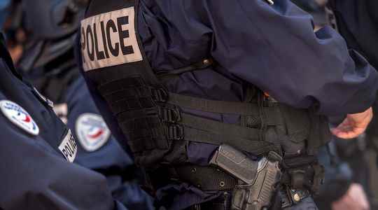 Refusal to comply in Paris Police violence has become more
