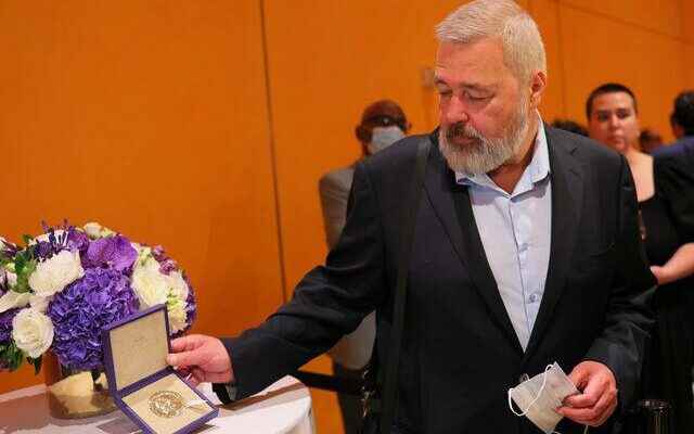 Russian journalist Muratov sells Nobel medal for helping Ukrainian children