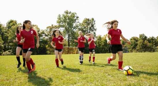 Team sports reduce mental health problems in children