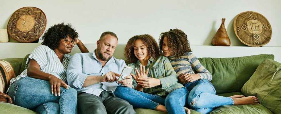 Teenagers the better the family bond the more fulfilled they