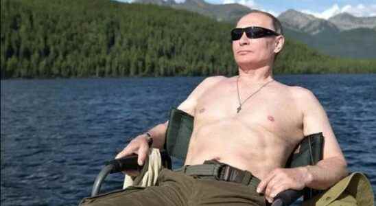 They made fun of their topless photos Words from Putin