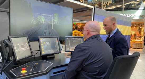 Train simulator at Utrecht Central to attract drivers Wilco can