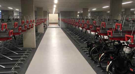 Utrecht wants two new bicycle sheds in parking garages Hoog