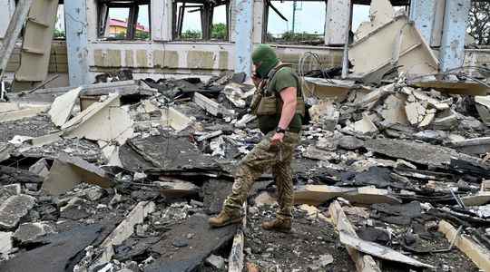 War in Ukraine explosions in kyiv Severodonetsk in the hands