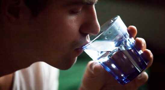 What are the causes and symptoms of dehydration