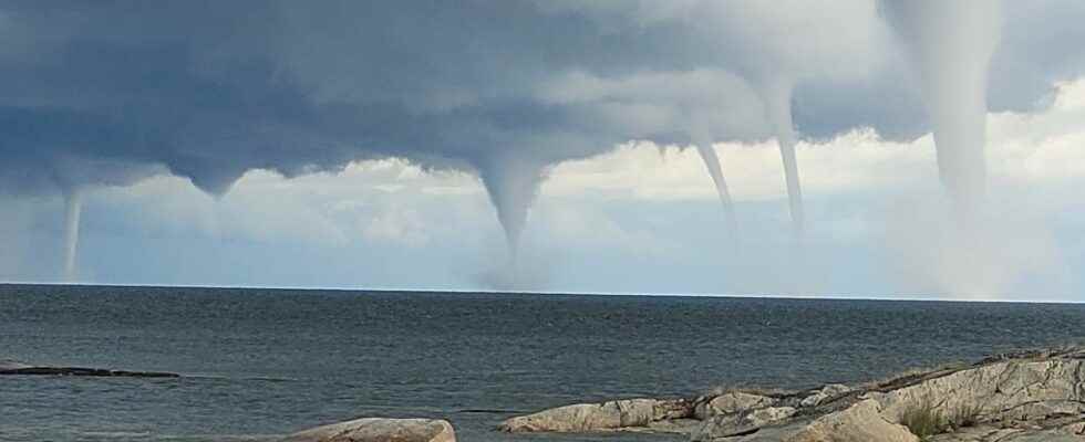 7 simultaneous waterspouts in Finland