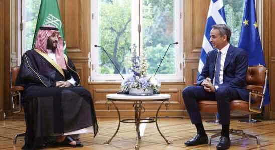 Athens and Riyadh sign contracts and avoid angry subjects