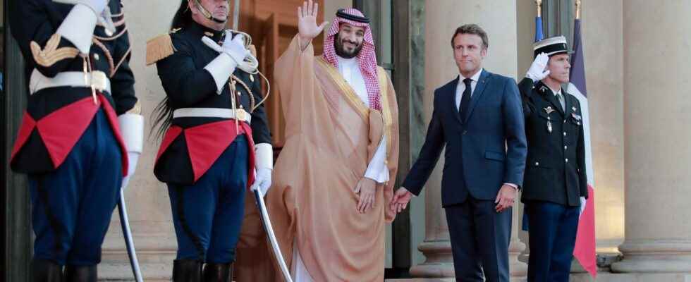 Bin Salman thanks Macron for warm reception