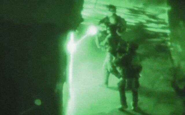 British SAS soldiers kill some Afghans in custody according to