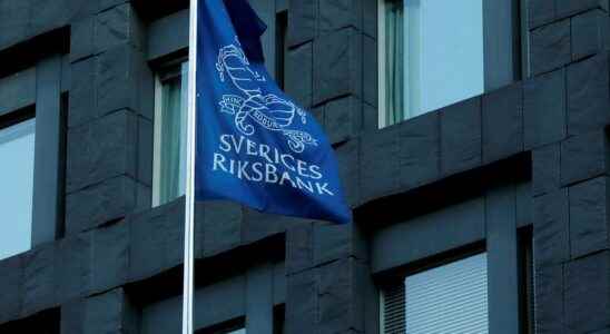 Conflict between the Riksbank and the Confederation of Swedish Enterprise