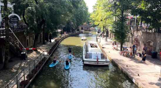 Crowds on Utrecht canals municipality wants to come up with
