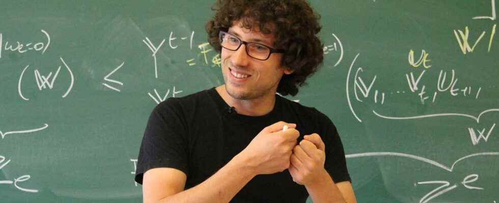 Fields Medal 2022 Frenchman Hugo Duminil Copin explores the enigmatic mathematics