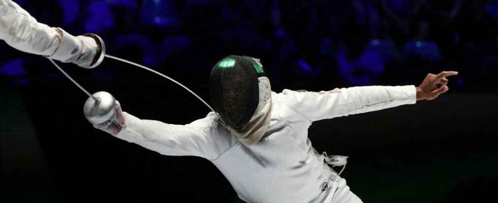 French fencing sharpens its weapons in Oran