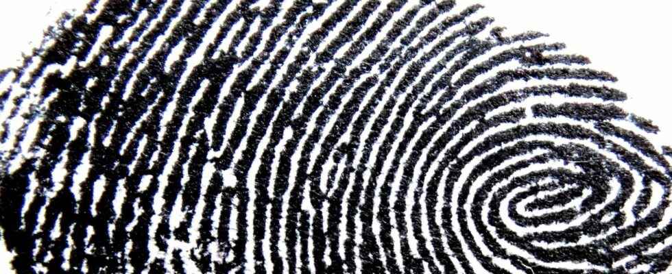How does fingerprinting work Tracking without cookies