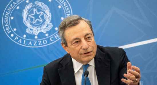 Italian head of government Mario Draghi tenders his resignation the