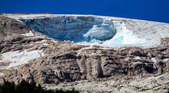 Marmolada avalanche glaciers sentinels of global warming