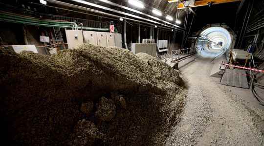 Radioactive waste alongside storage alternatives are slow to emerge