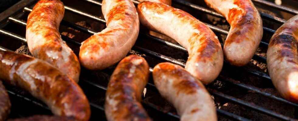 Salmonella sausages recalled in many supermarkets
