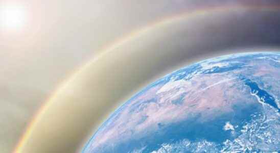 Scientist Believes Huge Ozone Hole Has Formed Over The Tropics
