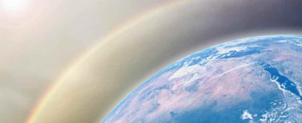 Scientist Believes Huge Ozone Hole Has Formed Over The Tropics