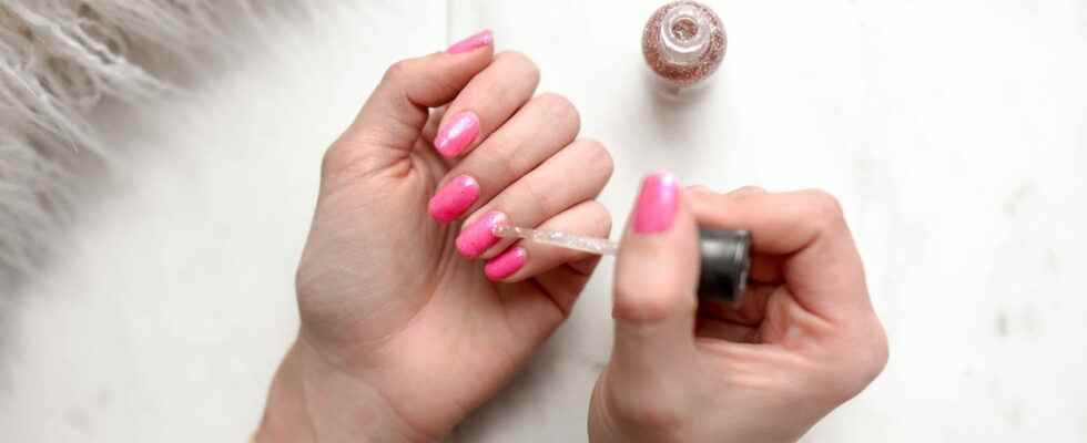 The Italian manicure this unstoppable trick for seemingly longer nails