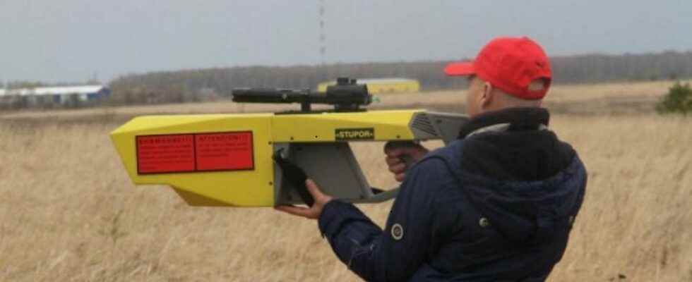 War in Ukraine the Stupor an electromagnetic anti drone rifle used