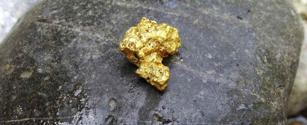 Where to find gold in France