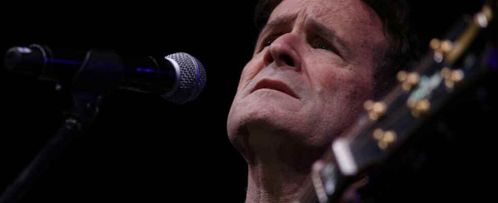 gigantic concert in tribute to Johnny Clegg