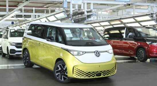 1660852476 Volkswagen ID Buzz sold out before reaching sales points