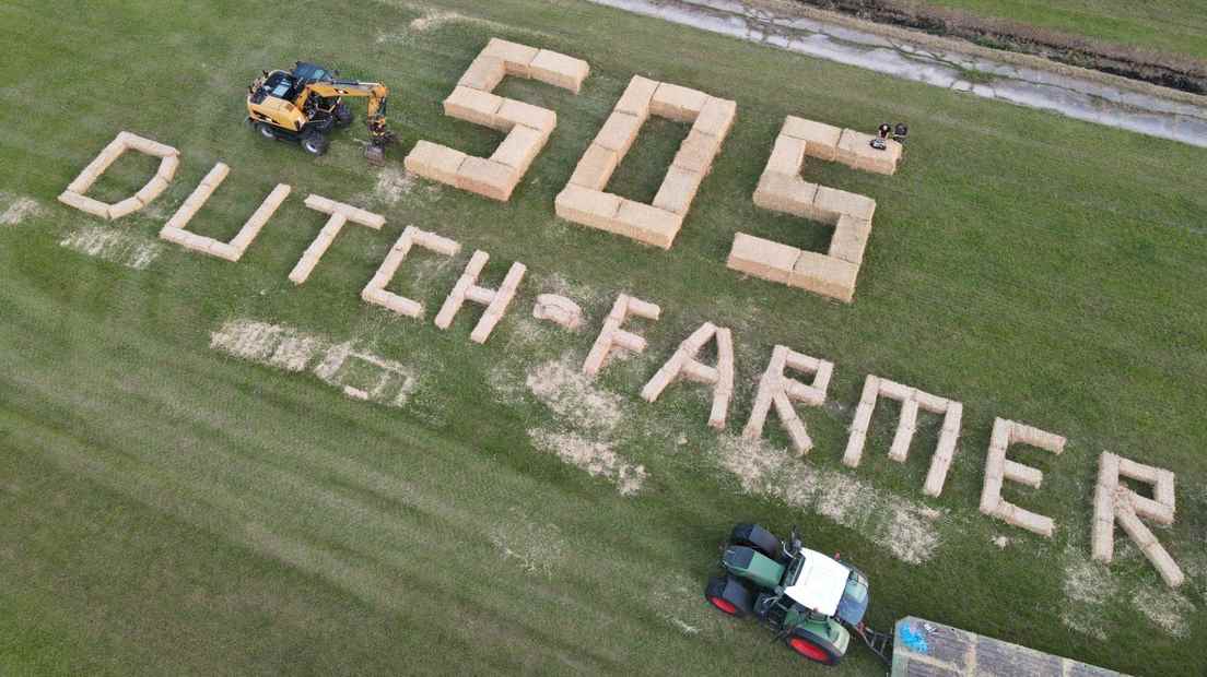 The straw bale text of the farmers.