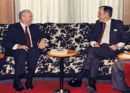 Meeting between Gorbachev and Bush in Malta 