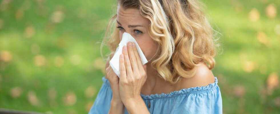 Allergies grass alert this summer